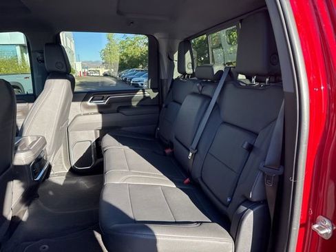 Used 2025 GMC Sierra 3500 SLT w/ SLT Premium Package image 14