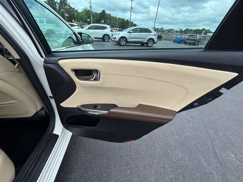 Used 2014 Toyota Avalon XLE Premium FWD image 25