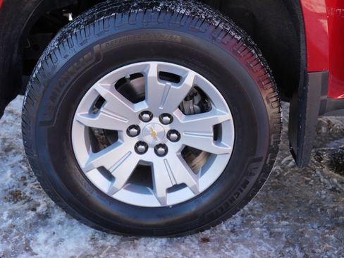 Used 2015 Chevrolet Colorado LT w/ LT Convenience Package image 15