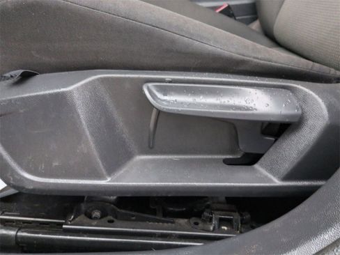 Used 2019 Volkswagen Jetta S w/ Driver Assistance Package image 13