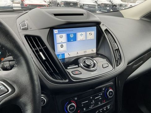 Used 2018 Ford Escape Titanium w/ Ford Safe & Smart Package image 16