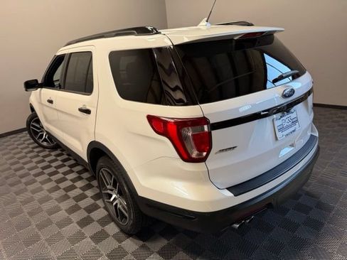 Used 2019 Ford Explorer Sport w/ Equipment Group 401A AWD/4WD image 9