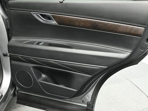 Used 2021 Genesis GV80 2.5T image 18