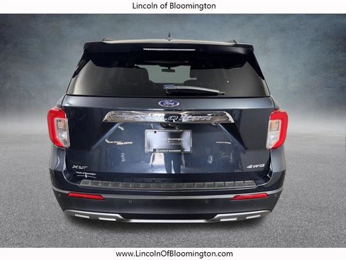 Used 2024 Ford Explorer XLT w/ Equipment Group 202A AWD/4WD image 6