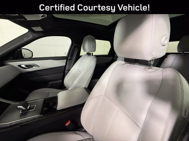 Used 2026 Land Rover Range Rover Velar S AWD/4WD image 16