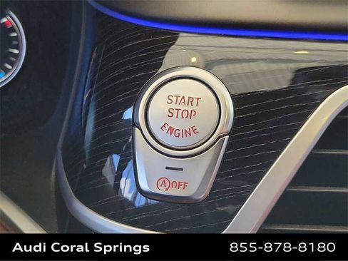 Used 2018 BMW M760i xDrive image 19