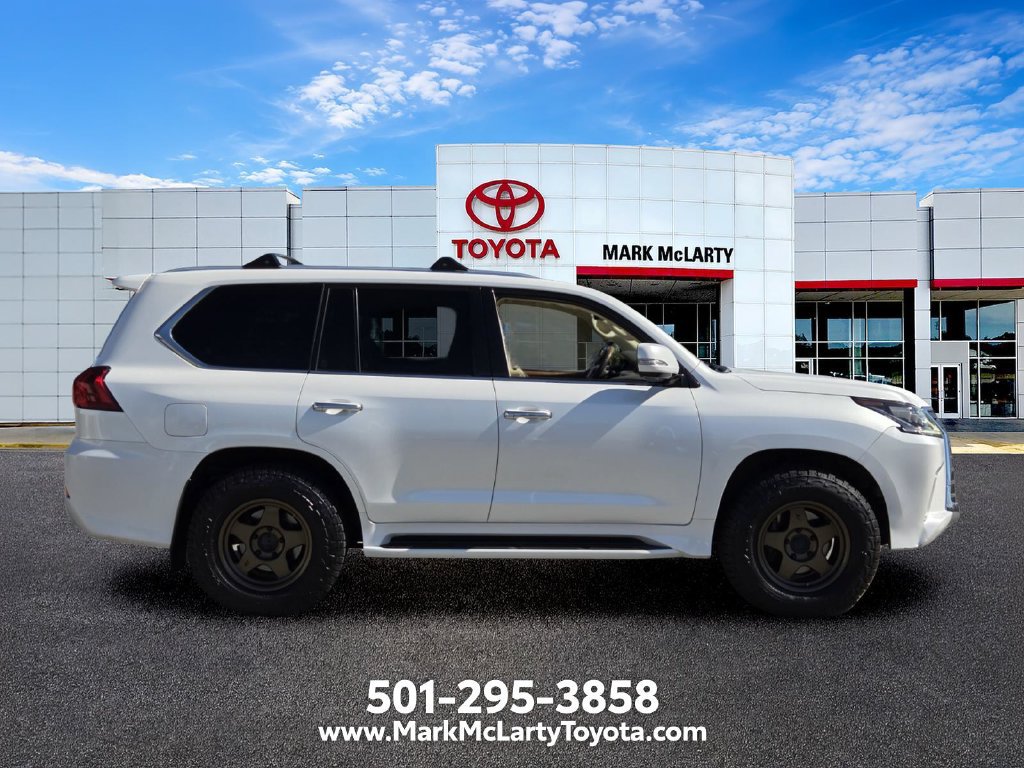 Used 2019 Lexus LX 570 4WD w/ Luxury Package image 6