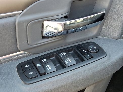 Used 2013 RAM 1500 Big Horn AWD/4WD image 12