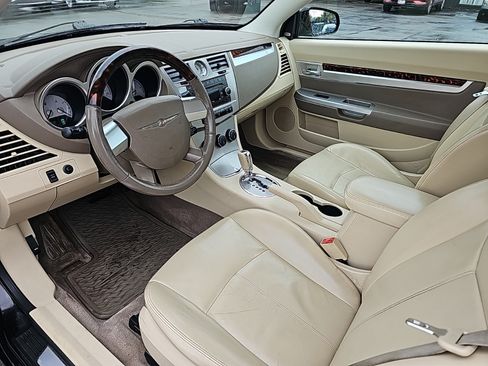 Used 2008 Chrysler Sebring Limited w/ Luxury Group FWD image 11