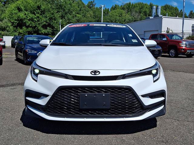 Certified 2025 Toyota Corolla XSE FWD image 30