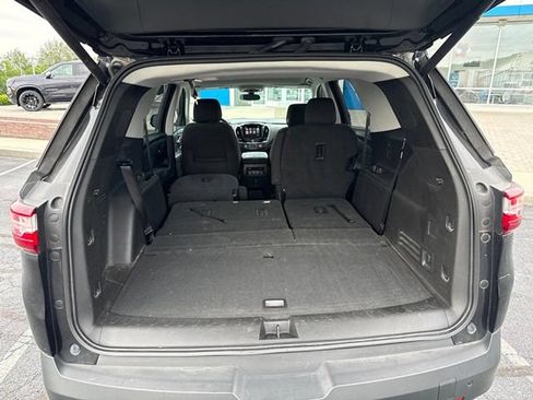 Used 2019 Chevrolet Traverse LT AWD/4WD image 37