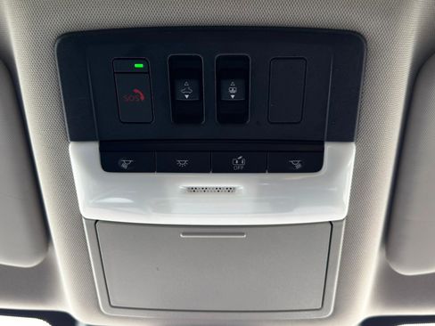 Used 2023 Nissan Rogue SL w/ SL Premium Package FWD image 32