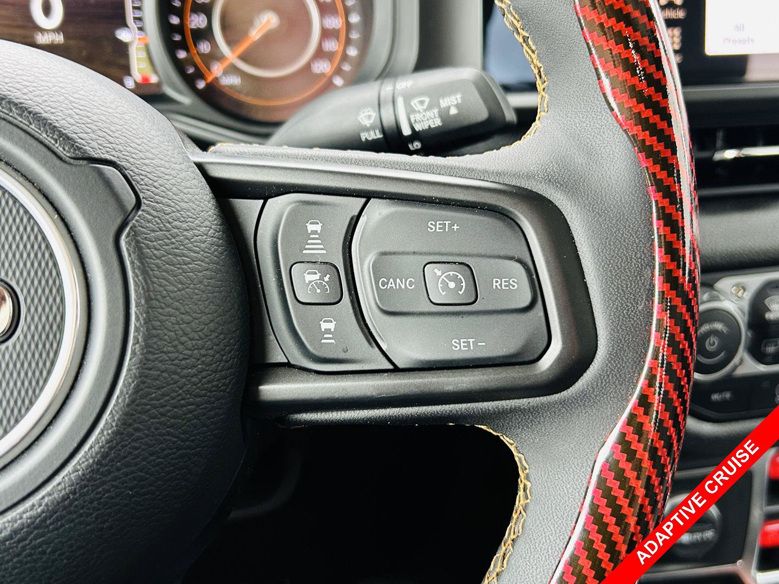 Used 2024 Jeep Gladiator Sport AWD/4WD image 6