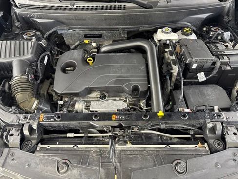 Used 2024 Chevrolet Equinox LS w/ LS Convenience Package FWD image 18