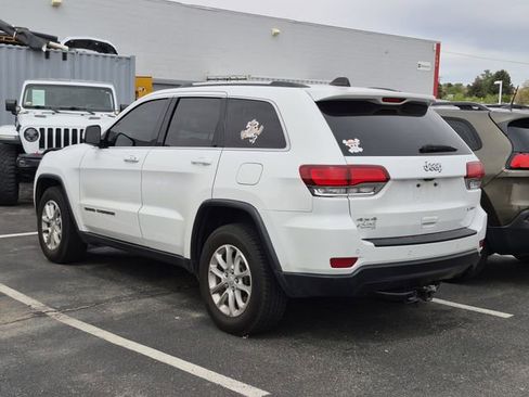 Used 2021 Jeep Grand Cherokee Laredo AWD/4WD image 8