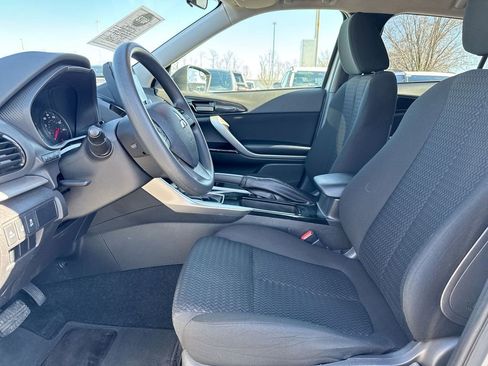 Used 2024 Mitsubishi Eclipse Cross LE image 19