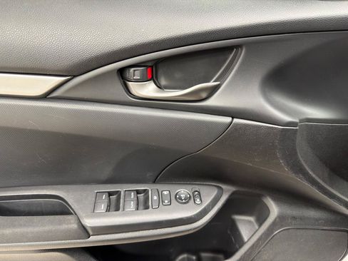 Used 2019 Honda Civic Sport image 15