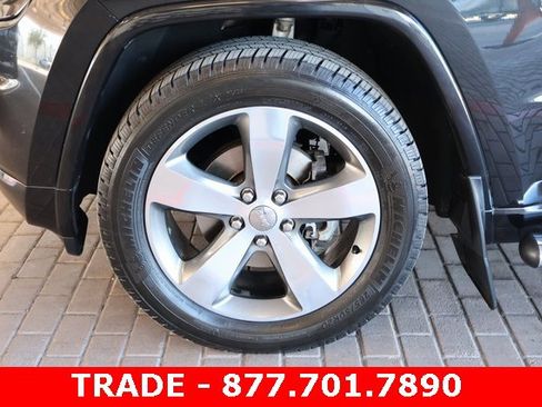 Used 2016 Jeep Grand Cherokee Overland image 8