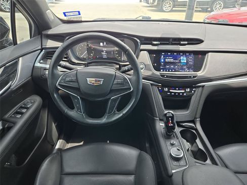 Used 2023 Cadillac XT5 Premium Luxury FWD image 13