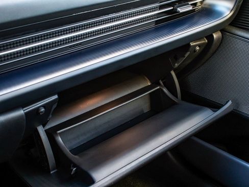 Used 2023 Hyundai Ioniq 6 SE image 17