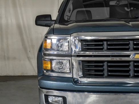 Used 2014 Chevrolet Silverado 1500 LT w/ LT Convenience Package image 38