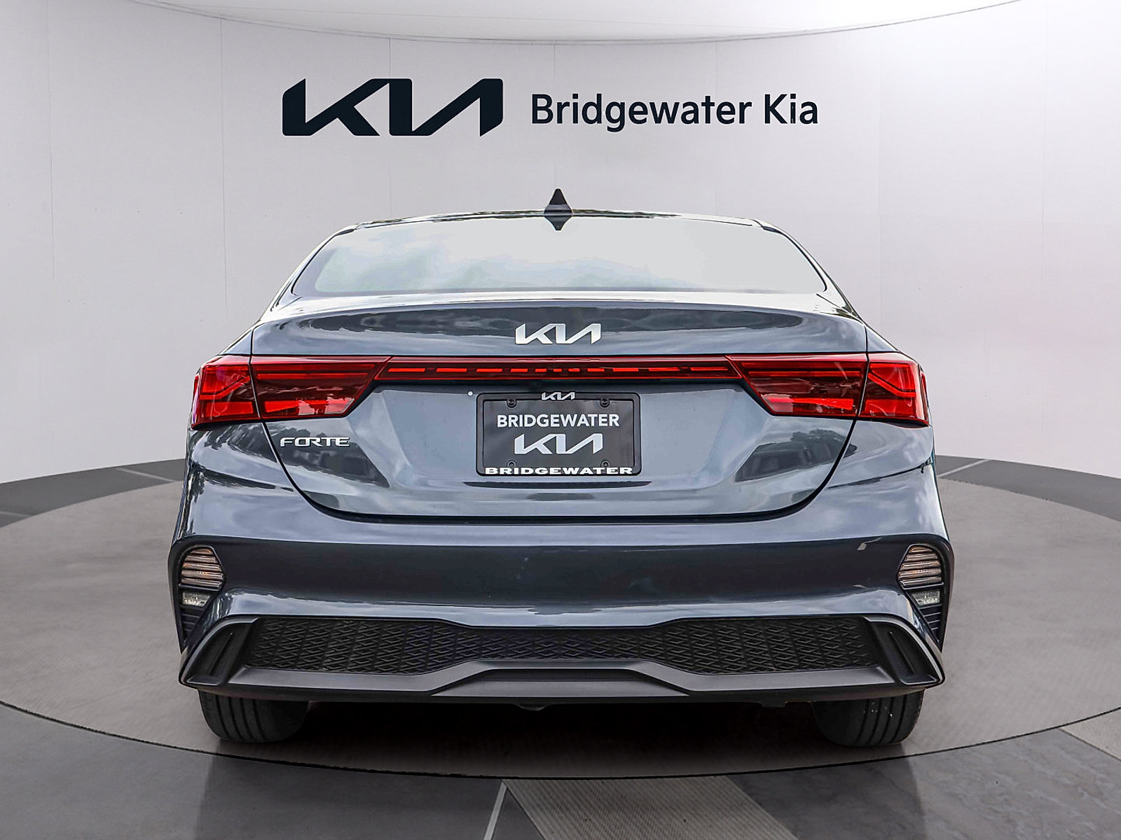 Certified 2024 Kia Forte LXS w/ LXS Technology Package FWD image 5