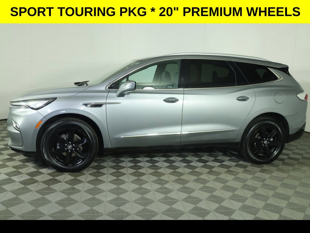 Used 2024 Buick Enclave Essence w/ Sport Touring Edition FWD image 4