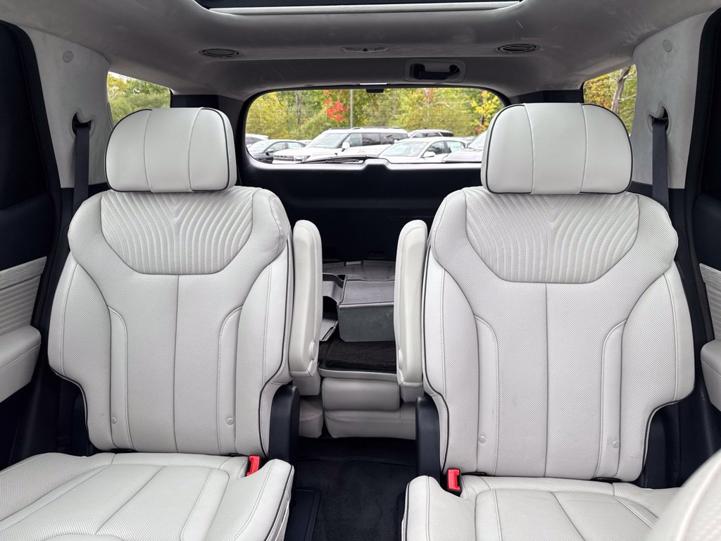 Certified 2024 Hyundai Palisade Calligraphy AWD/4WD image 21