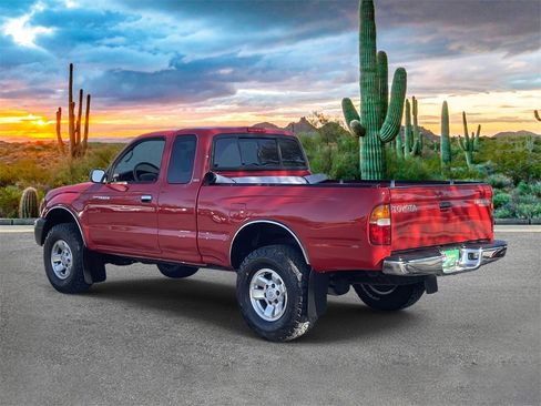 Used 2000 Toyota Tacoma PreRunner image 5