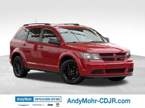 Used 2020 Dodge Journey SE w/ SE Popular Equipment Group image 1