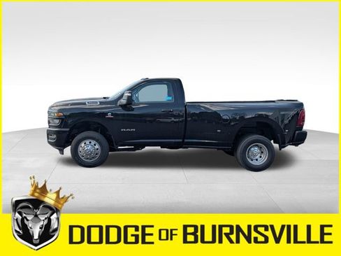 Used 2026 RAM 3500 Big Horn AWD/4WD image 3