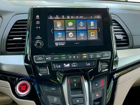 Certified 2022 Honda Odyssey Touring image 35