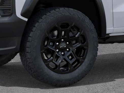 New 2026 Chevrolet Colorado Trail Boss image 9