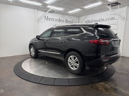 Used 2019 Buick Enclave Essence image 5