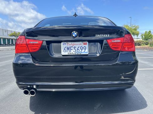 Used 2010 BMW 328i Sedan RWD image 2