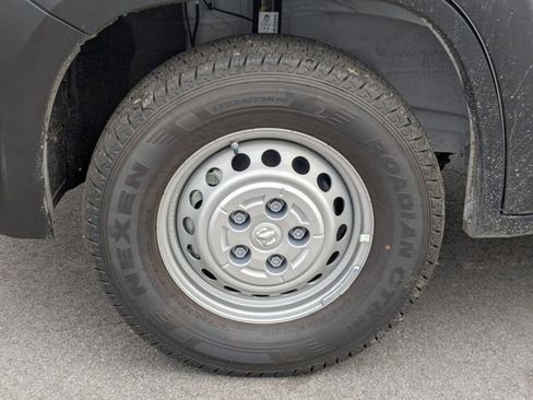 New 2026 RAM ProMaster 2500 w/ Convenience Group image 9