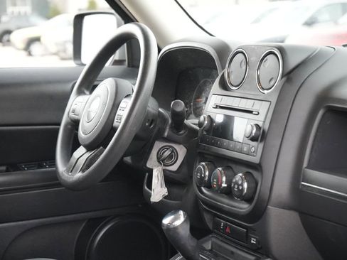 Used 2015 Jeep Patriot Sport w/ Power Value Group image 11