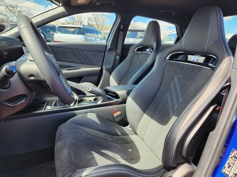 Certified 2025 Hyundai Elantra N Base image 10