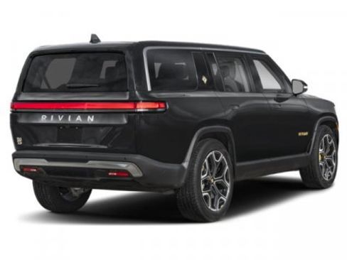 Used 2023 Rivian R1S Adventure image 2