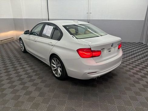 Used 2016 BMW 320i xDrive Sedan AWD/4WD image 8