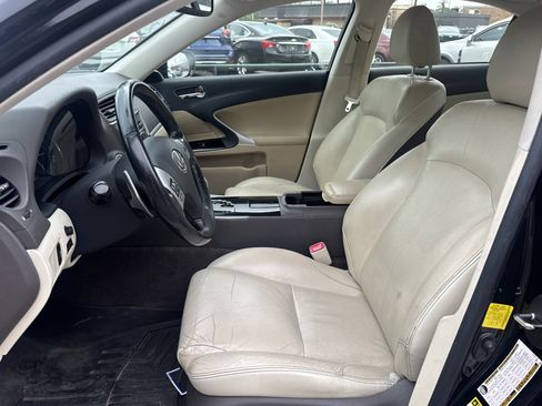Used 2012 Lexus IS 250 RWD image 5