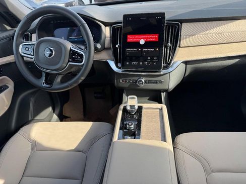 New 2026 Volvo XC90 B6 Plus w/ Protection Package image 6