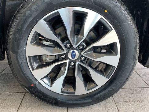 Certified 2023 Subaru Outback Limited AWD/4WD image 27