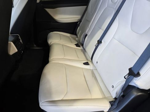Used 2018 Tesla Model X 100D AWD/4WD image 10