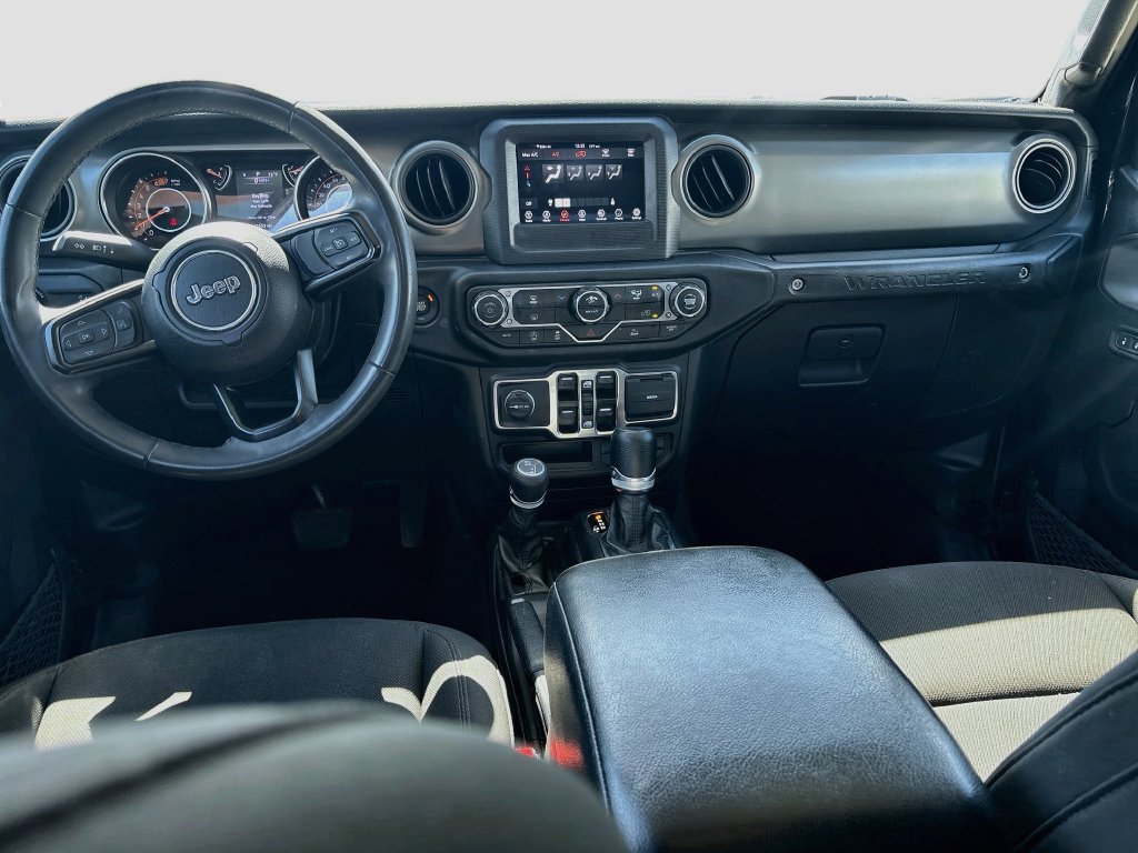 Certified 2023 Jeep Wrangler Unlimited Sport AWD/4WD image 23
