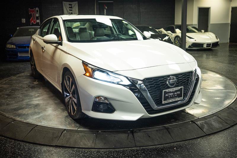 Used 2019 Nissan Altima 2.5 Platinum FWD image 5