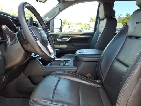 Used 2024 GMC Sierra 2500 Denali w/ Denali Reserve Package AWD/4WD image 24