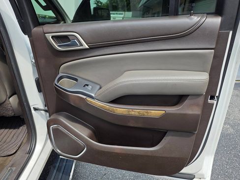Used 2016 GMC Yukon XL Denali w/ Open Road Package RWD image 30