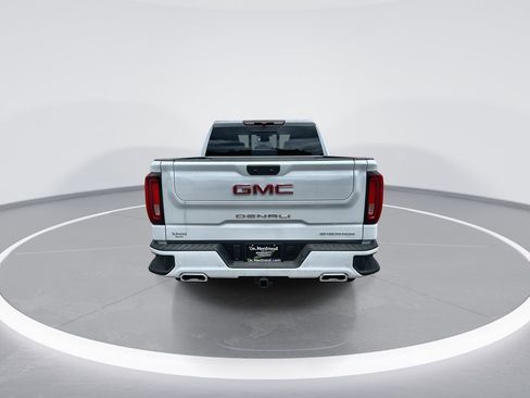 New 2026 GMC Sierra 1500 Denali AWD/4WD image 7