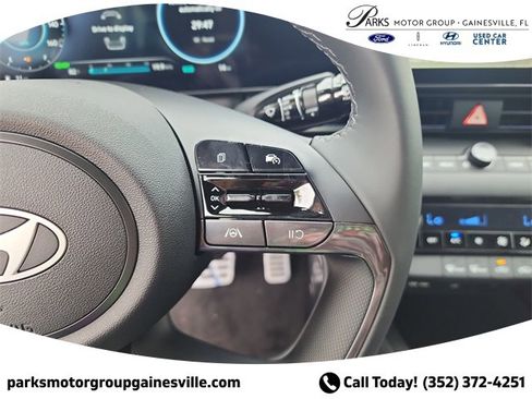 New 2025 Hyundai Elantra SEL w/ Cargo Package image 26